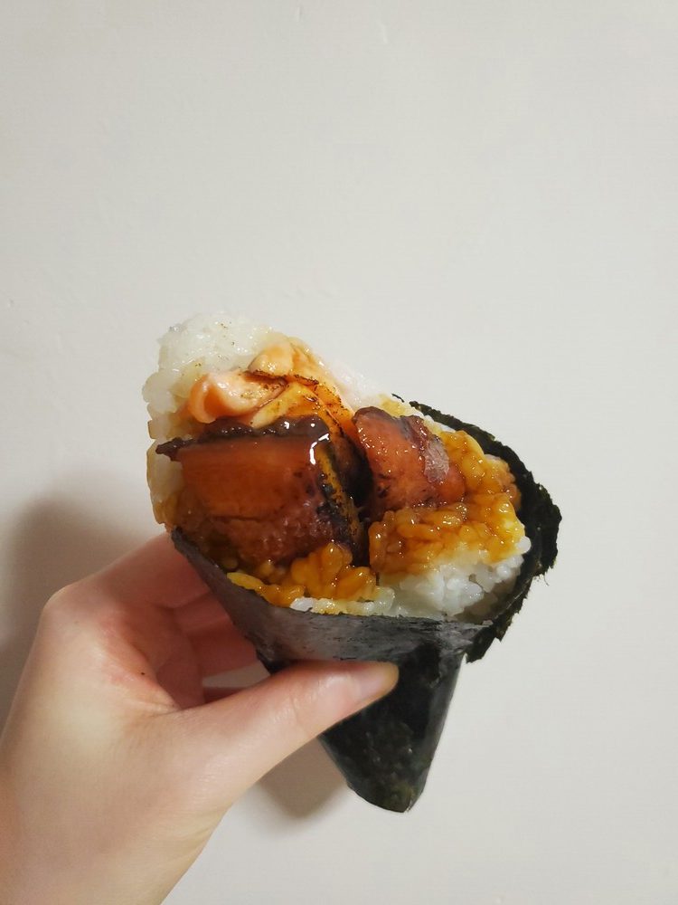 日式料理-芝C Sushi-三文魚鰻魚手卷