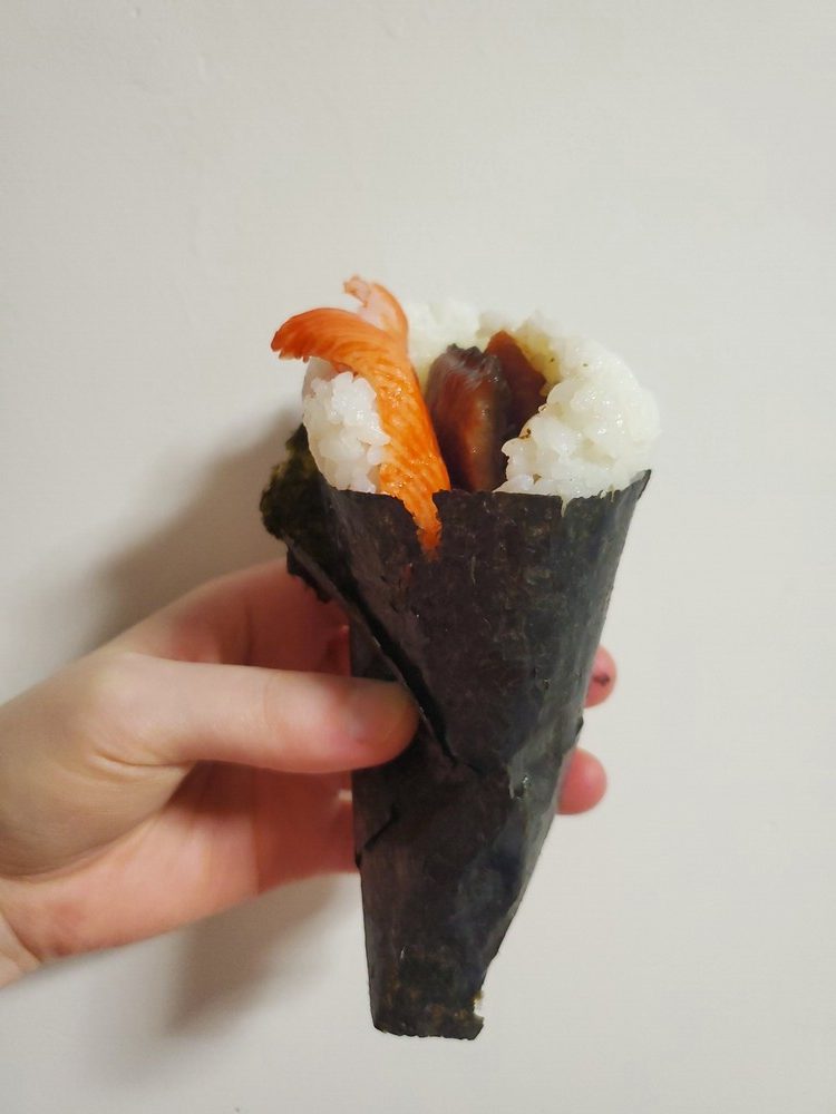 日本餐廳-芝C Sushi-蟹柳鰻魚手卷