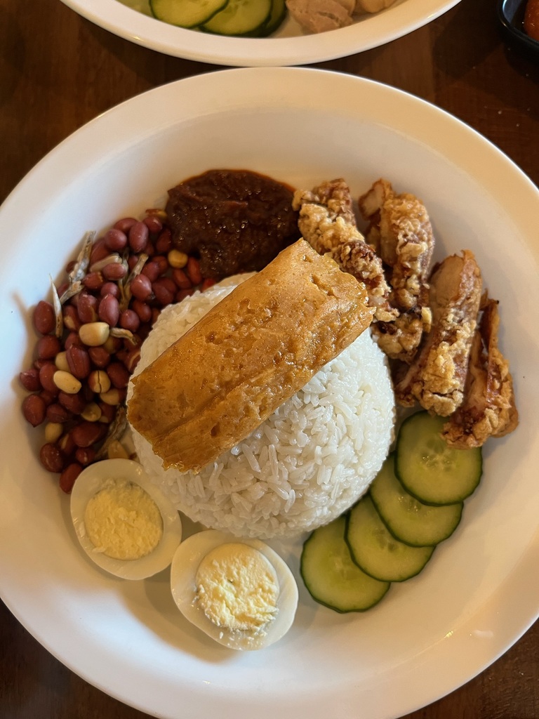 溫哥華美食 新加坡餐廳 Shiok 星洲菜 炸雞排椰漿飯 Nasi Lemak